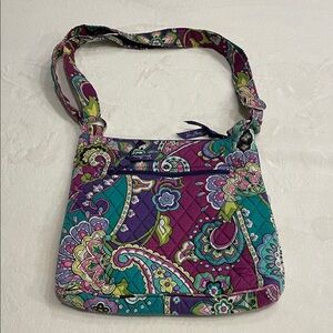 βΊοΈ Vera Bradley Hipster Heather Paisley